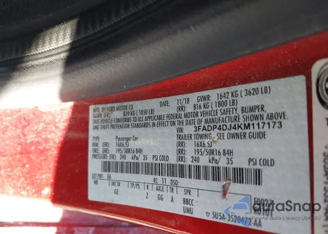 2019 Ford Fiesta St Line z USA, uszkodzony, nr VIN 3FADP4DJ4KM117173